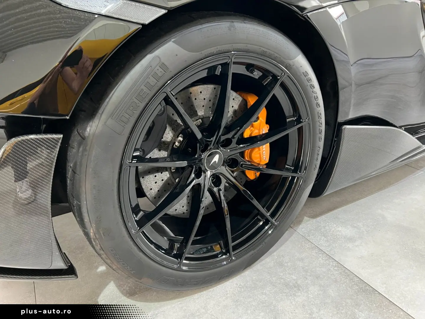 MCLAREN 600LT Carbon Lift Kamera Keramik Navigation LED