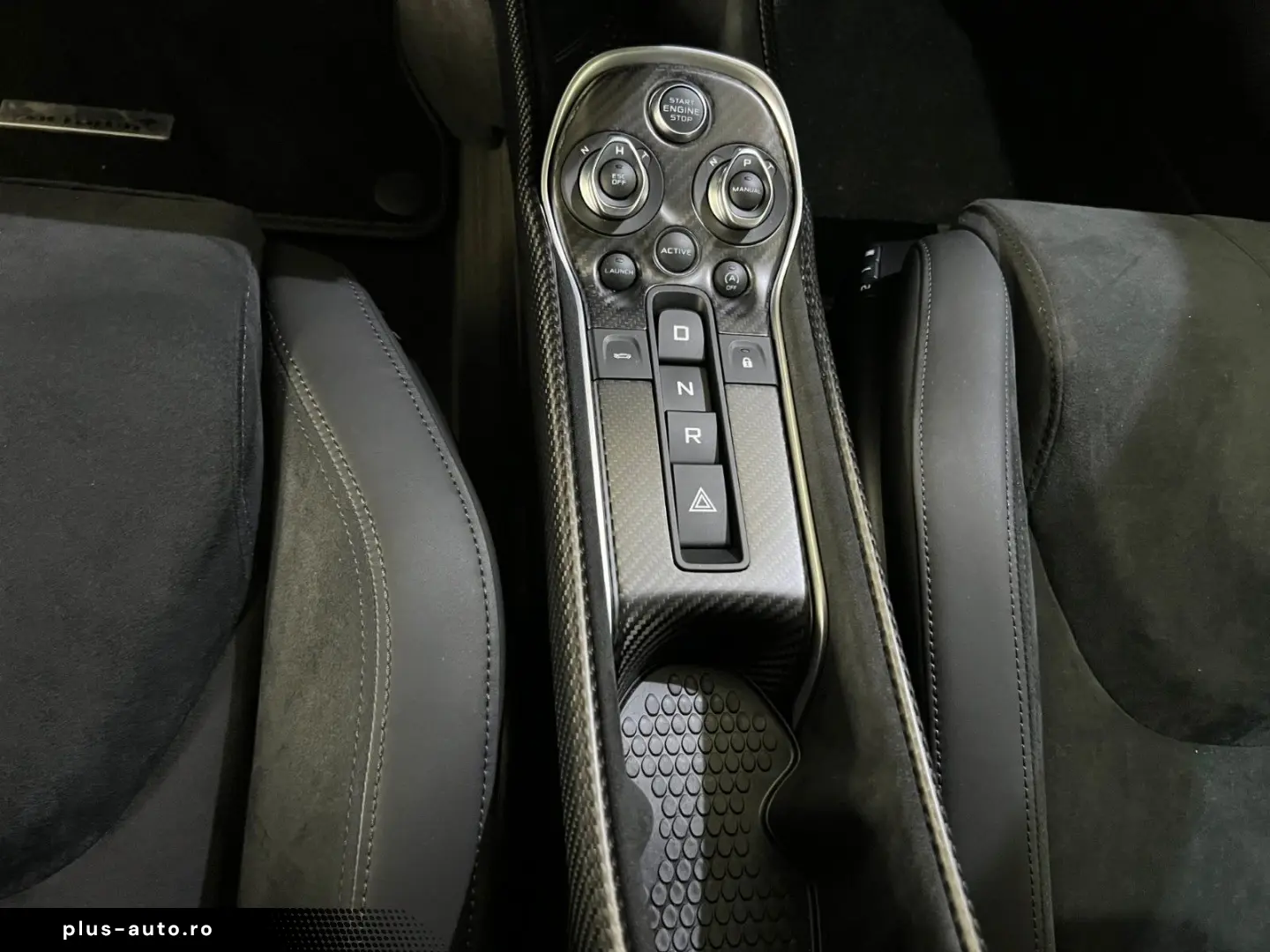 MCLAREN 600LT Carbon Lift Kamera Keramik Navigation LED