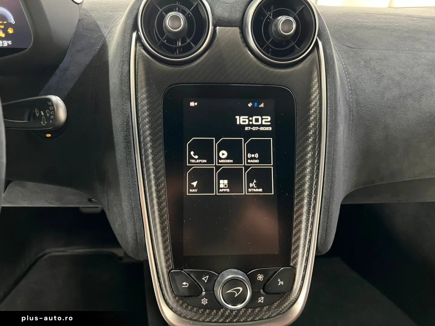 MCLAREN 600LT Carbon Lift Kamera Keramik Navigation LED