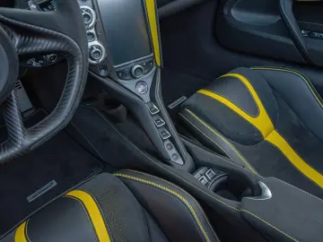 MCLAREN 720S Spider NEW SERVICE PERFORMANCE  CARBON PPF
