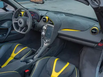 MCLAREN 720S Spider NEW SERVICE PERFORMANCE  CARBON PPF