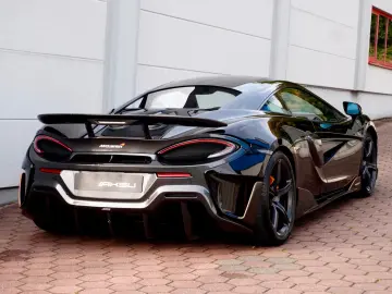 MCLAREN 600LT Coupe  MSO CARBON LIFT CLUBSPORT PRO
