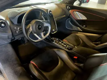 MCLAREN GT-LEASING-FINANZIERUNG-GARANTIE-WARTUNG NEU-