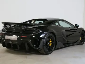 MCLAREN 600LT Carbon Lift B&W Keramik MSO Lackierung
