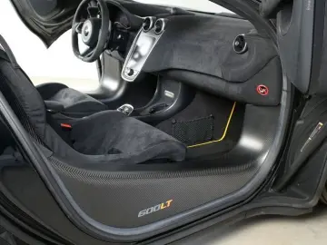 MCLAREN 600LT Carbon Lift B&W Keramik MSO Lackierung