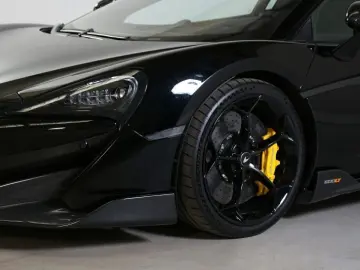 MCLAREN 600LT Carbon Lift B&W Keramik MSO Lackierung