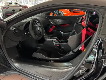 MCLAREN 620R   187 OF 225