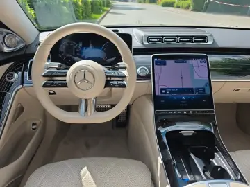 MERCEDES-BENZ S 500 4Matic lang   AMG-LINE-TV-VIP Seat-4D