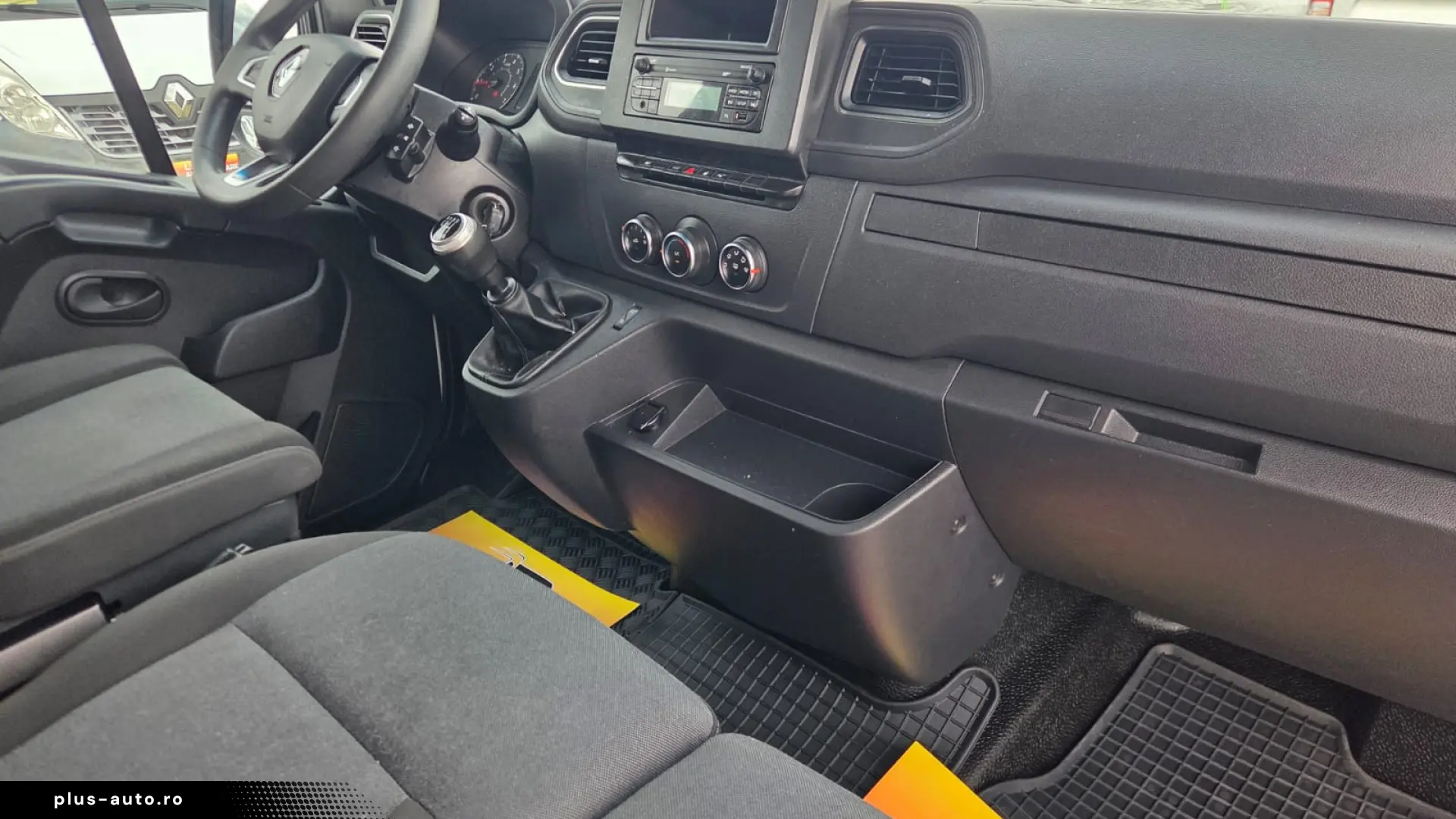 RENAULT NEW MASTER L3H2