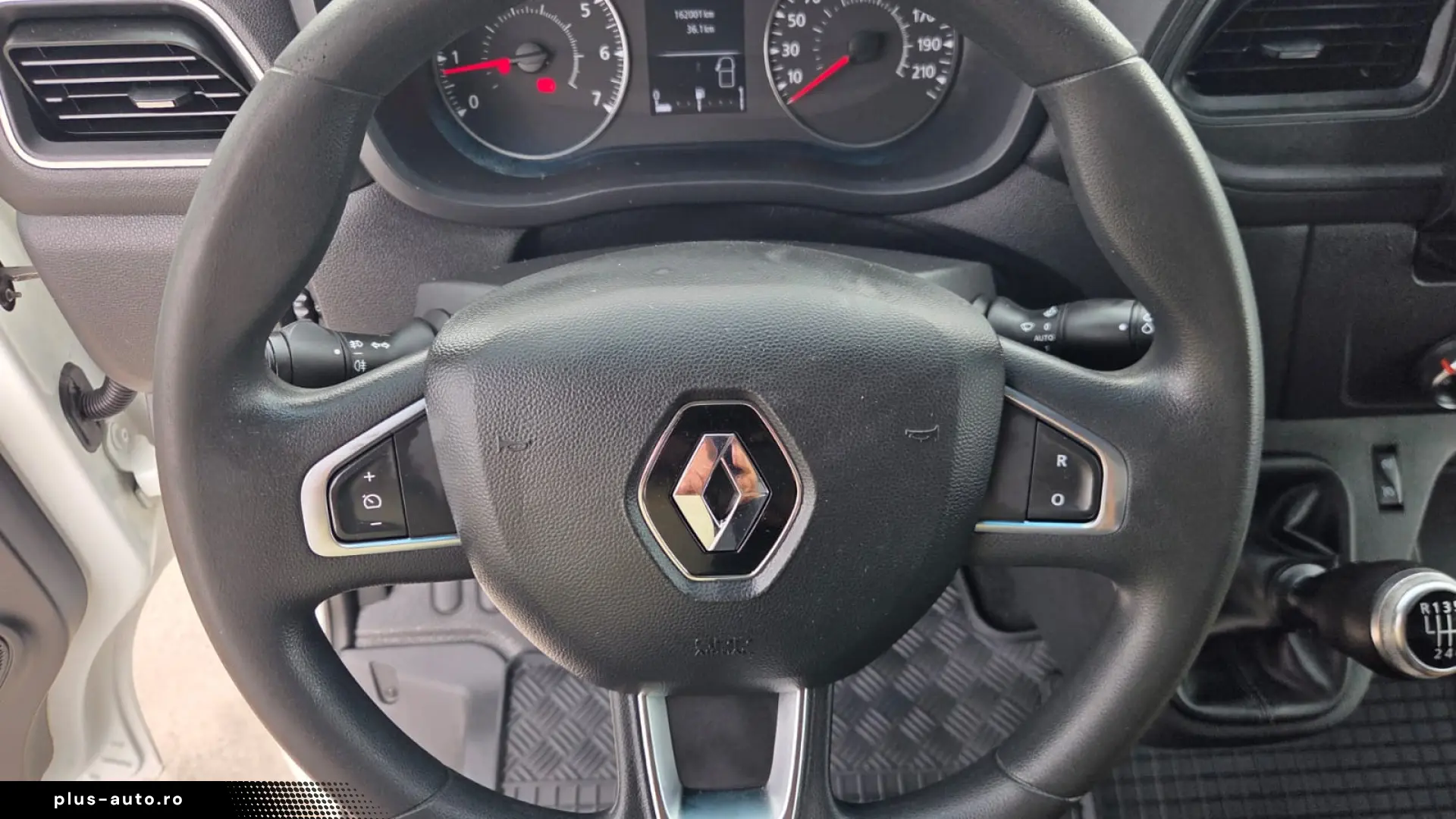 RENAULT NEW MASTER L3H2
