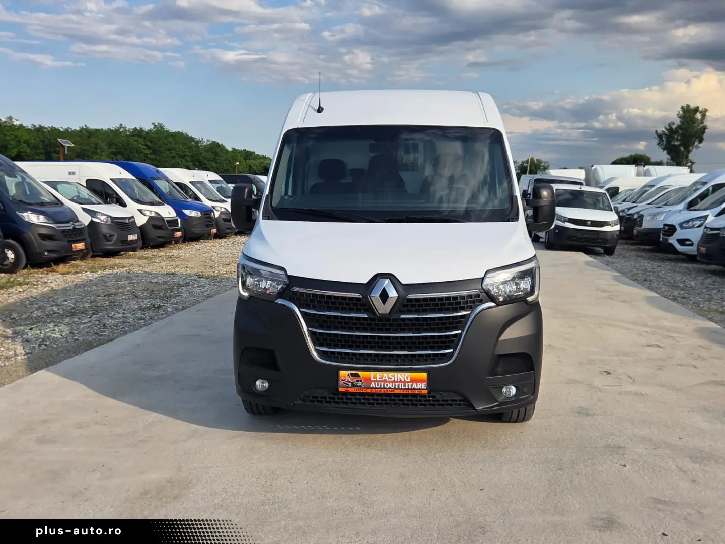 RENAULT NEW MASTER L3H2