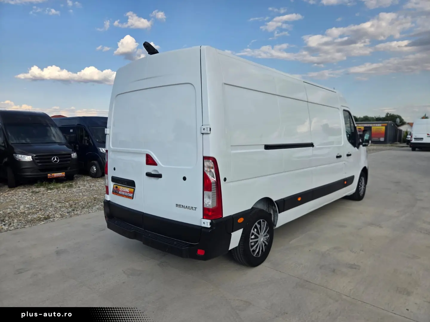 RENAULT NEW MASTER L3H2