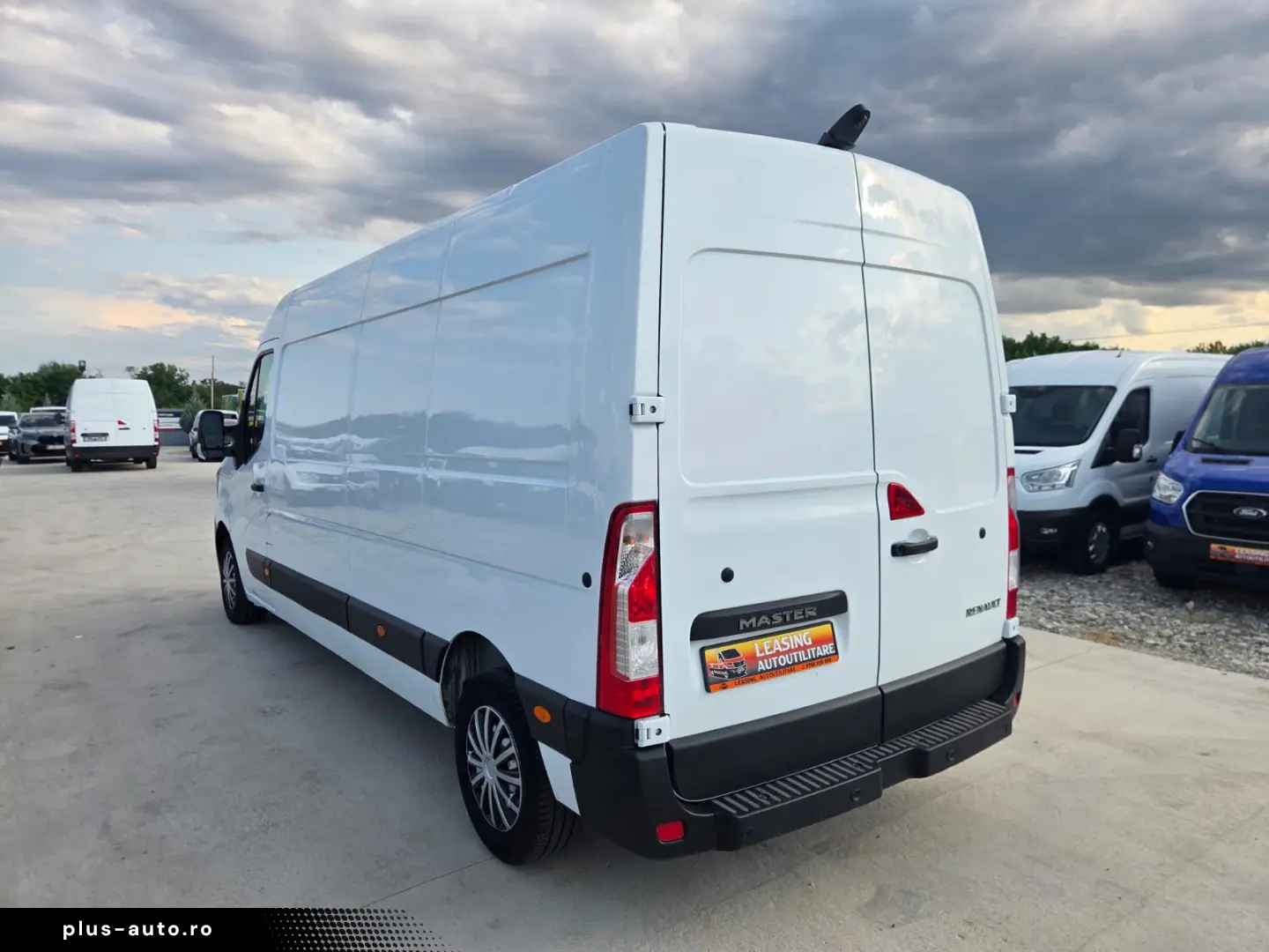 RENAULT NEW MASTER L3H2