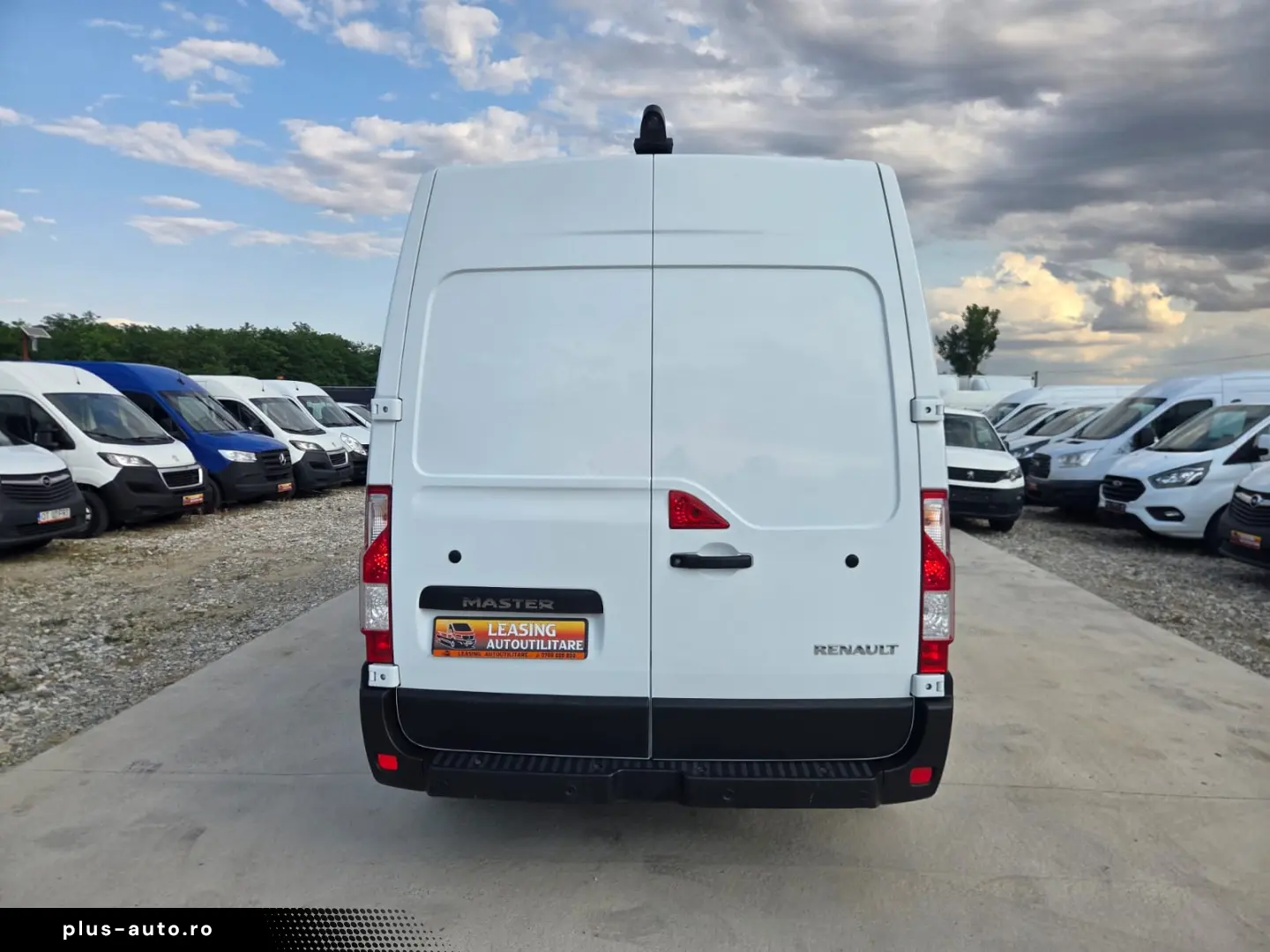 RENAULT NEW MASTER L3H2