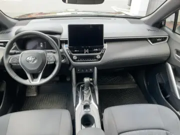 TOYOTA Corolla Cross 2.0 Team Deutschland