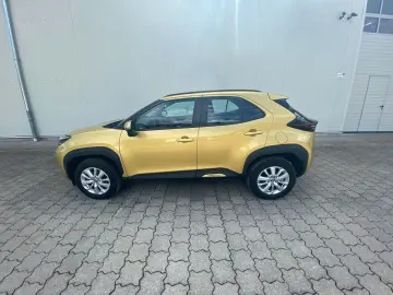 TOYOTA Yaris Cross 1.5 Hybrid AWD-i