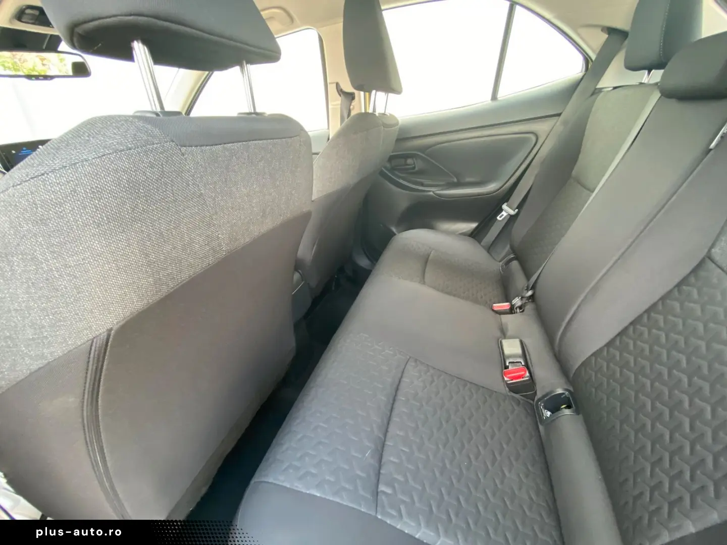 TOYOTA Yaris Cross 1.5 Hybrid AWD-i