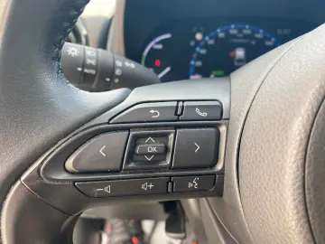 TOYOTA Yaris Cross 1.5 Hybrid AWD-i