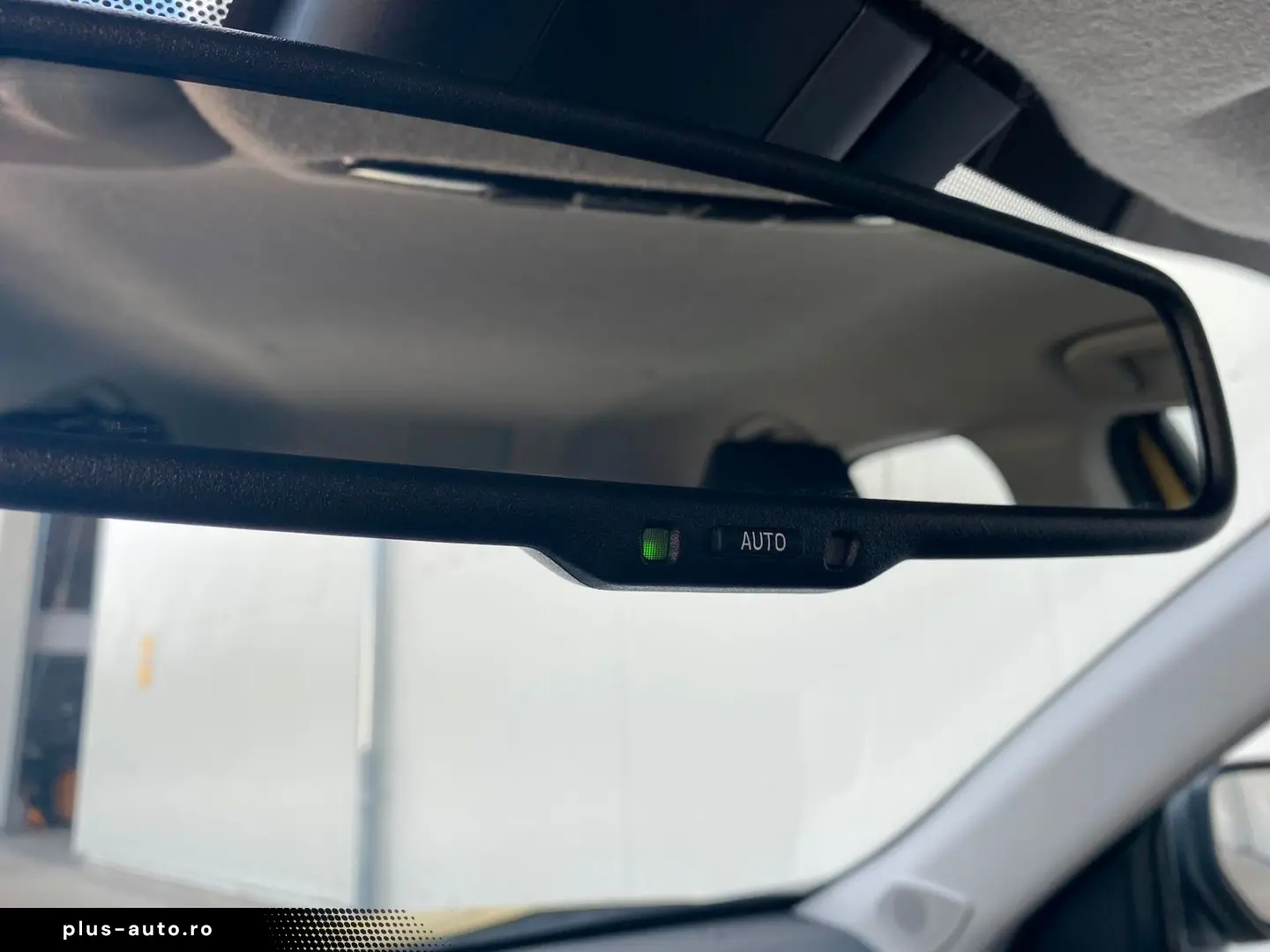 TOYOTA Yaris Cross 1.5 Hybrid AWD-i