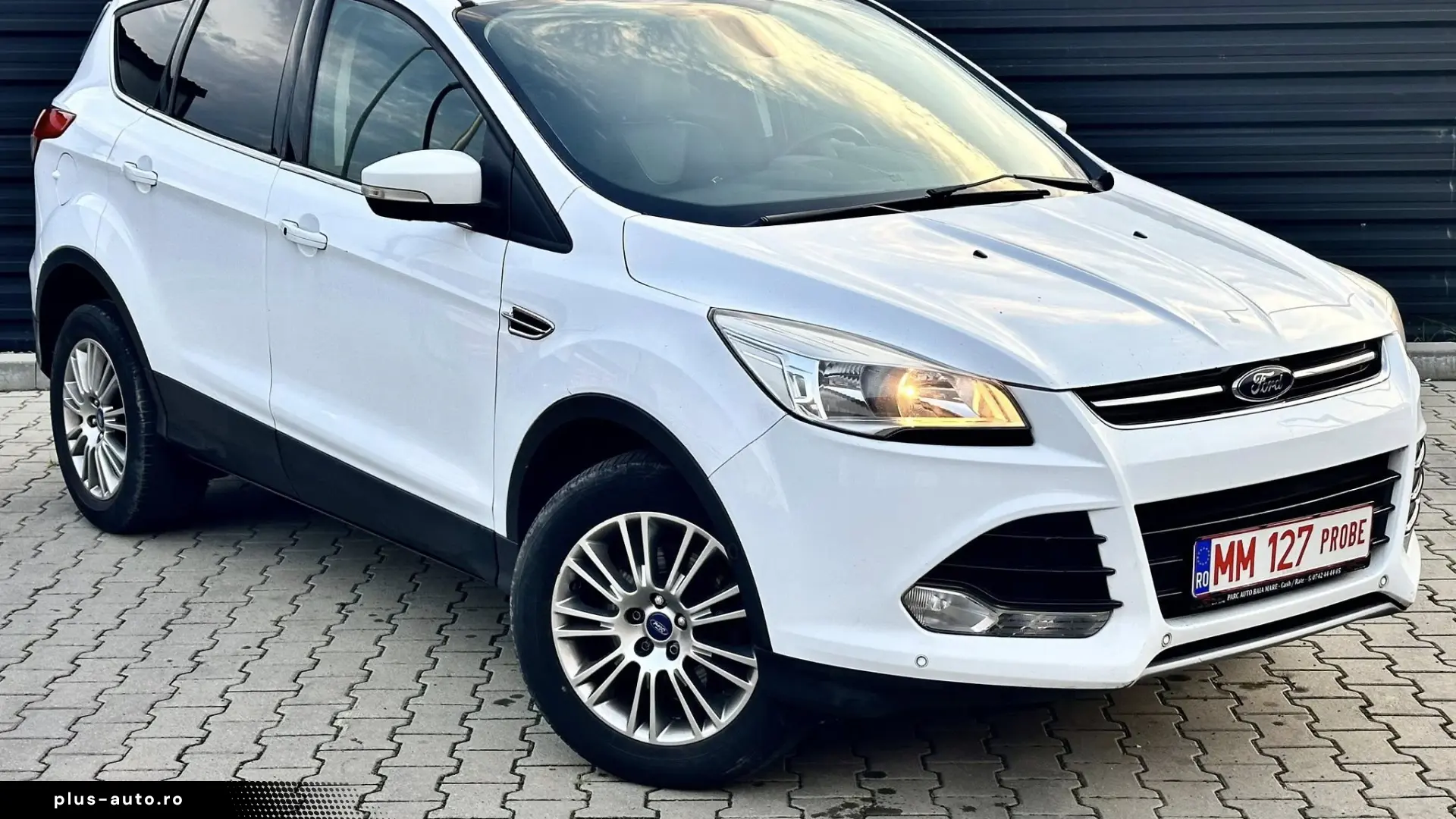 FORD KUGA 4X4 TITANIUM AUTOMAT