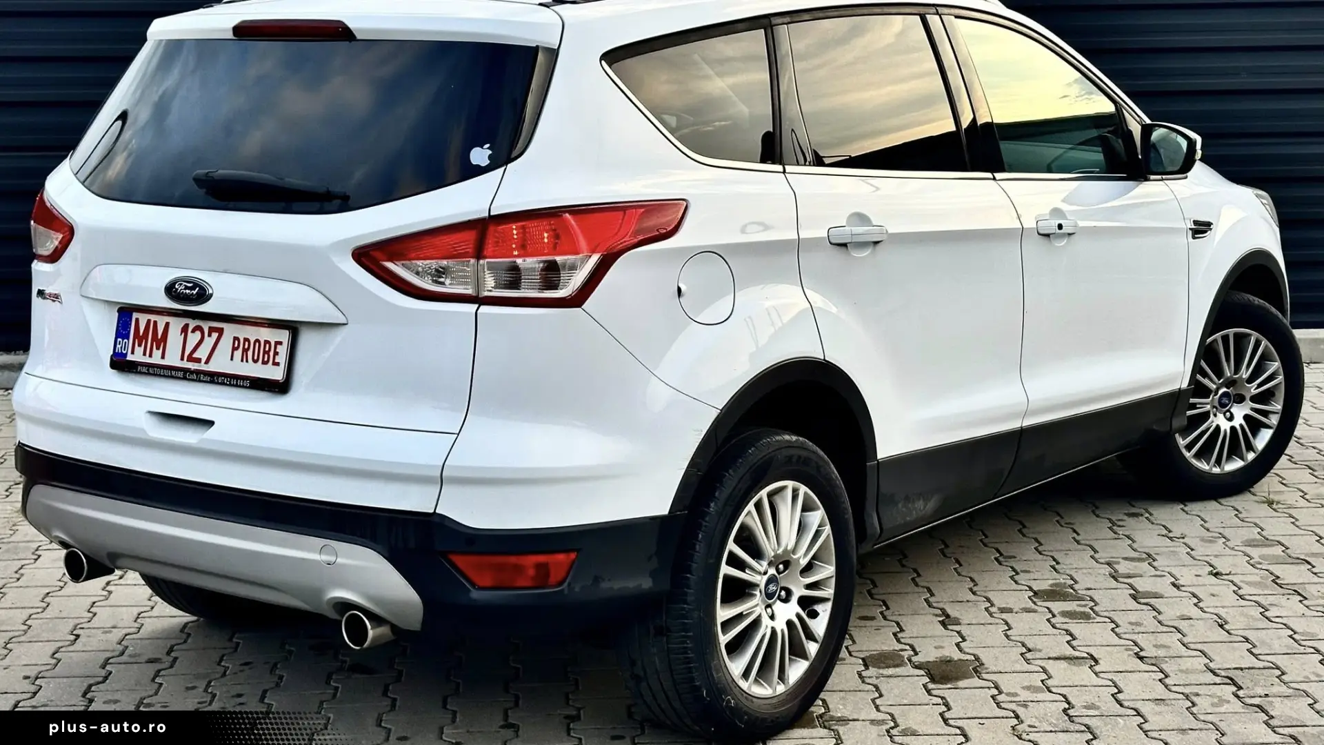 FORD KUGA 4X4 TITANIUM AUTOMAT