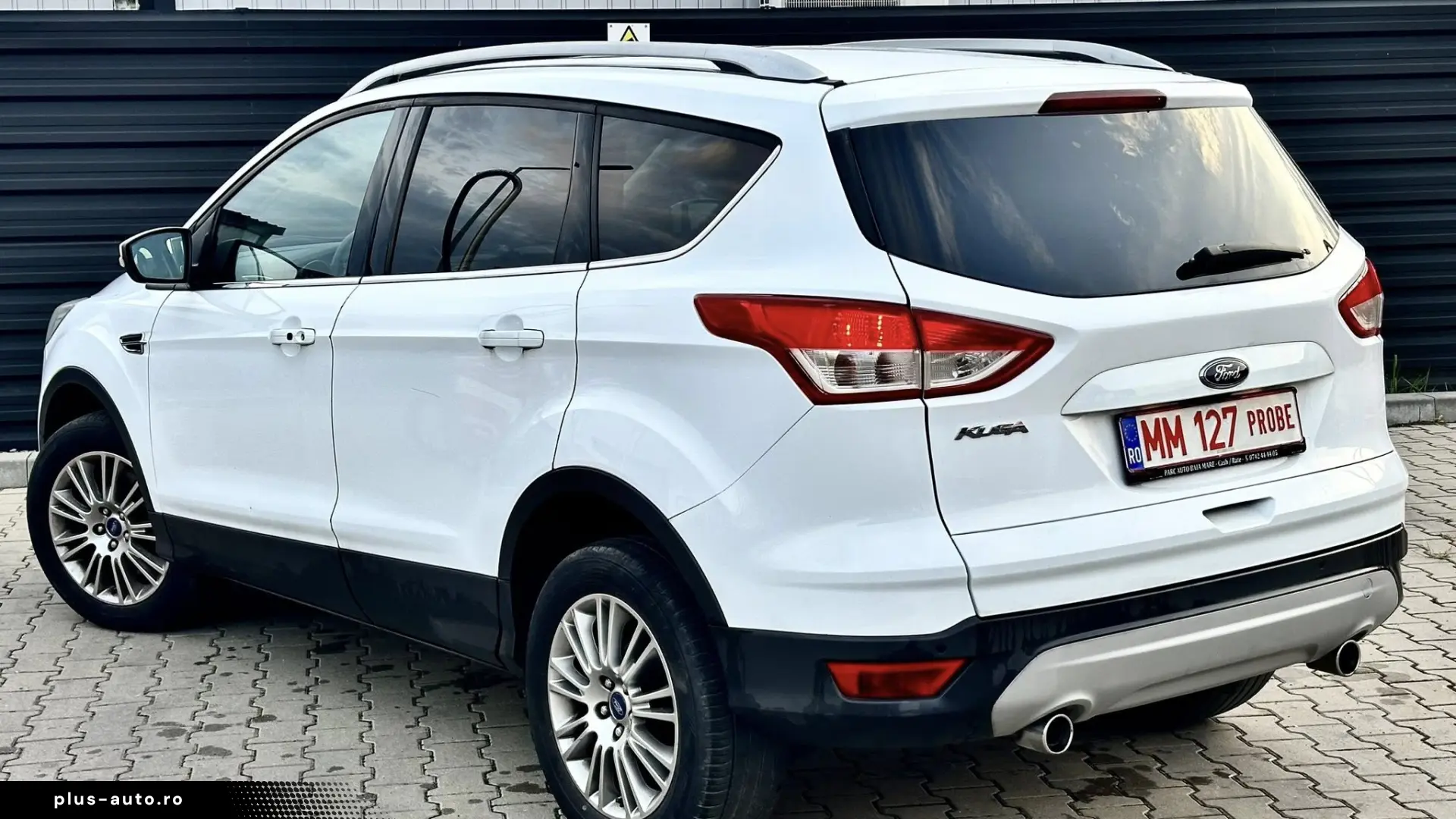 FORD KUGA 4X4 TITANIUM AUTOMAT