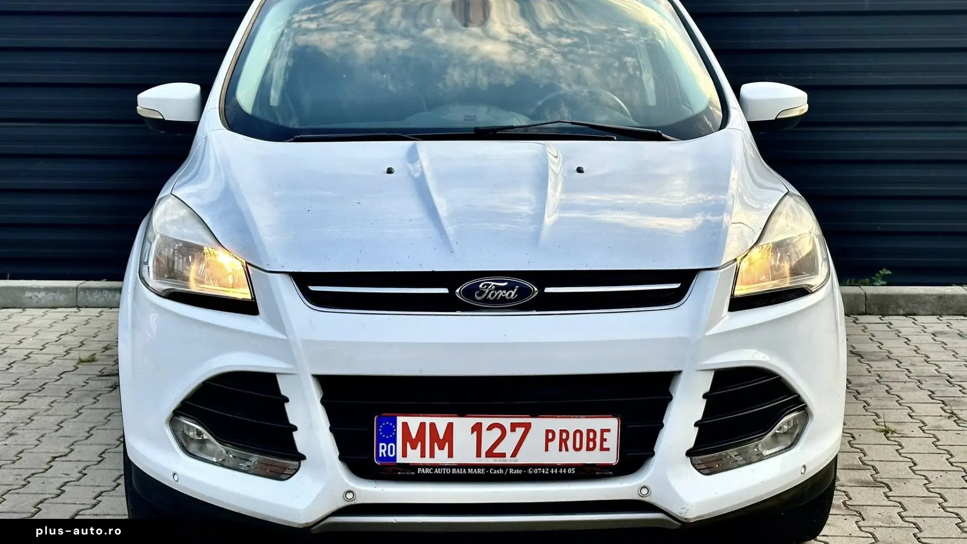 FORD KUGA 4X4 TITANIUM AUTOMAT