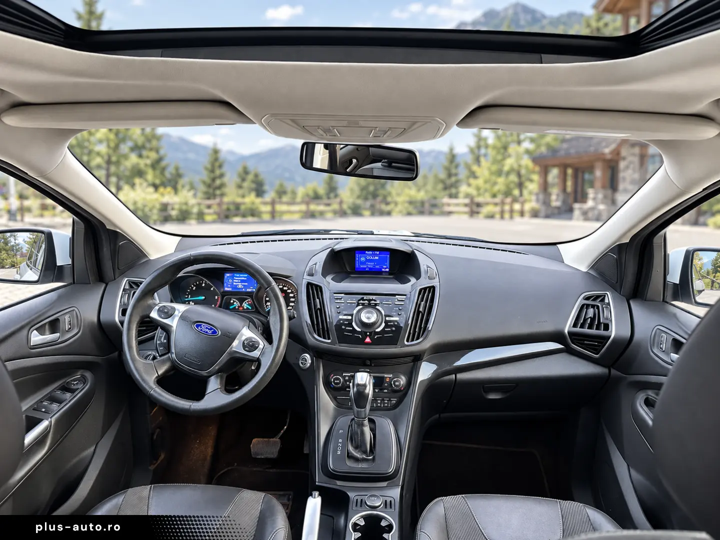 FORD KUGA 4X4 TITANIUM AUTOMAT