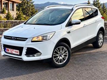 FORD KUGA 4X4 TITANIUM AUTOMAT