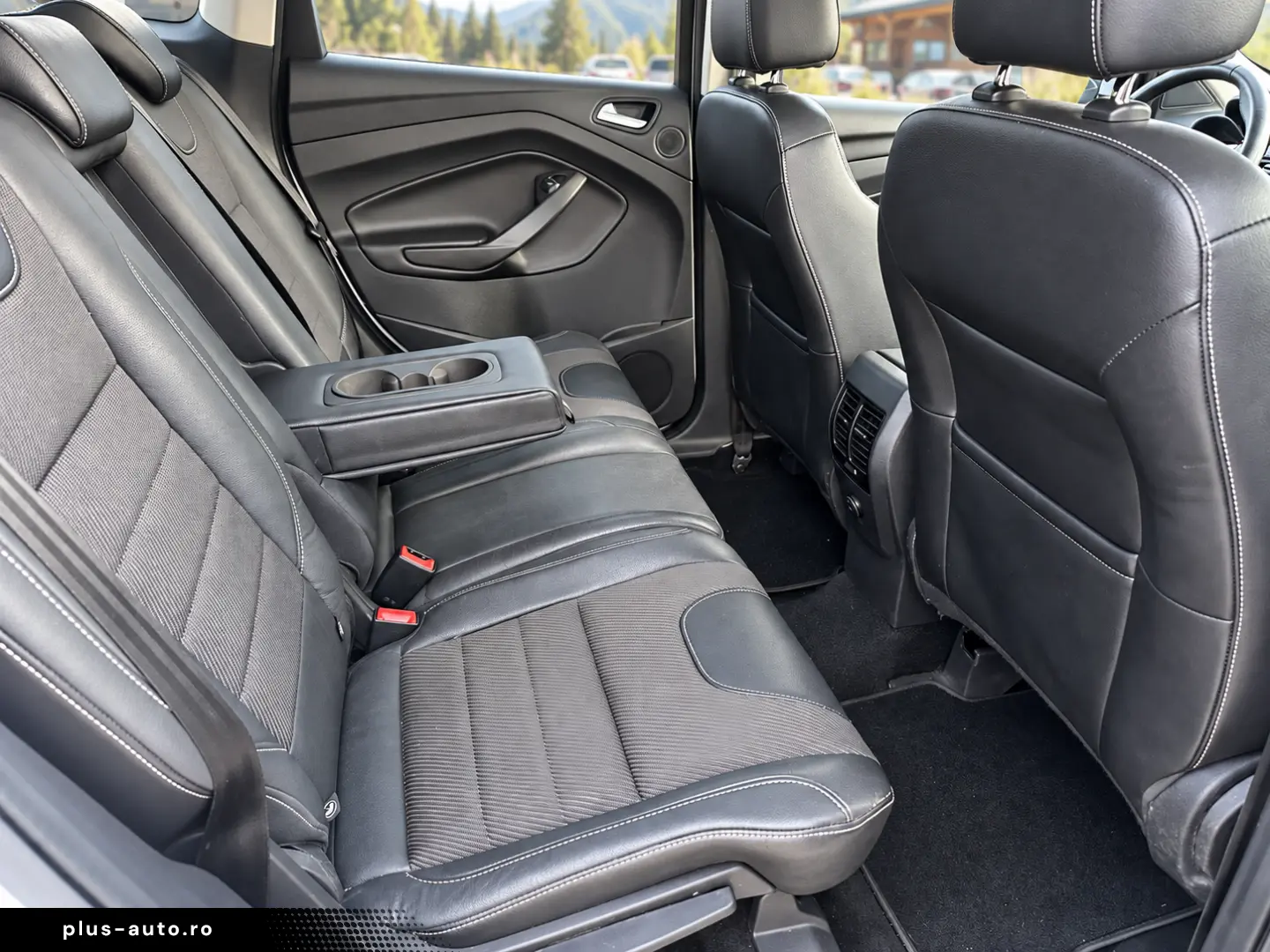 FORD KUGA 4X4 TITANIUM AUTOMAT