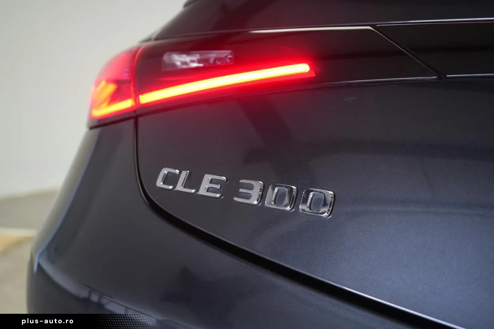 MERCEDES-BENZ CLE 300 4Matic
