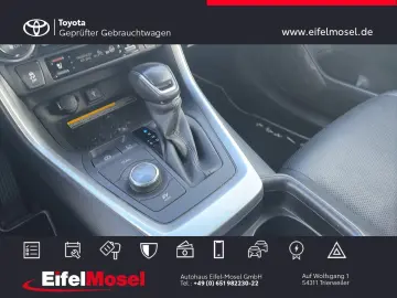 TOYOTA RAV4 Hybrid 4x4 Lounge  Navi Kamera