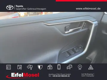TOYOTA RAV4 Hybrid 4x4 Lounge  Navi Kamera