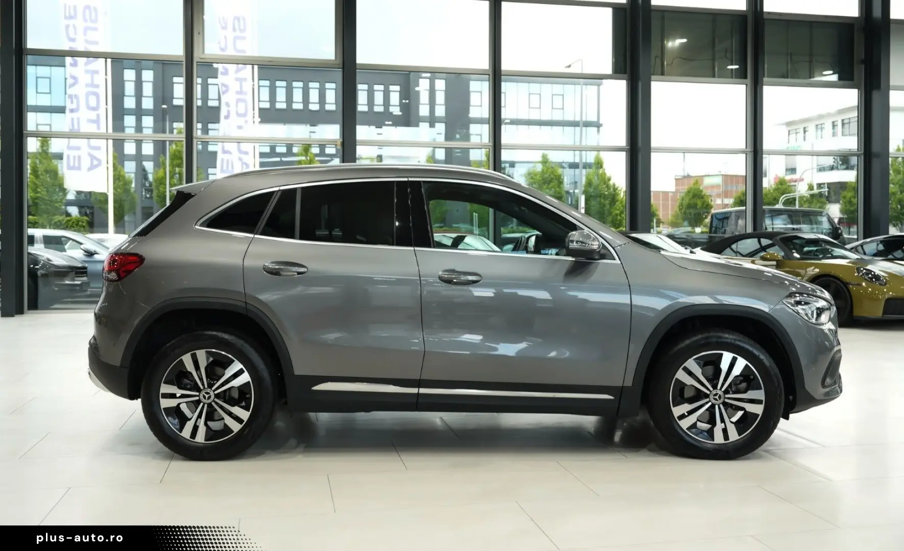 MERCEDES-BENZ GLA 2022 — imagine 4