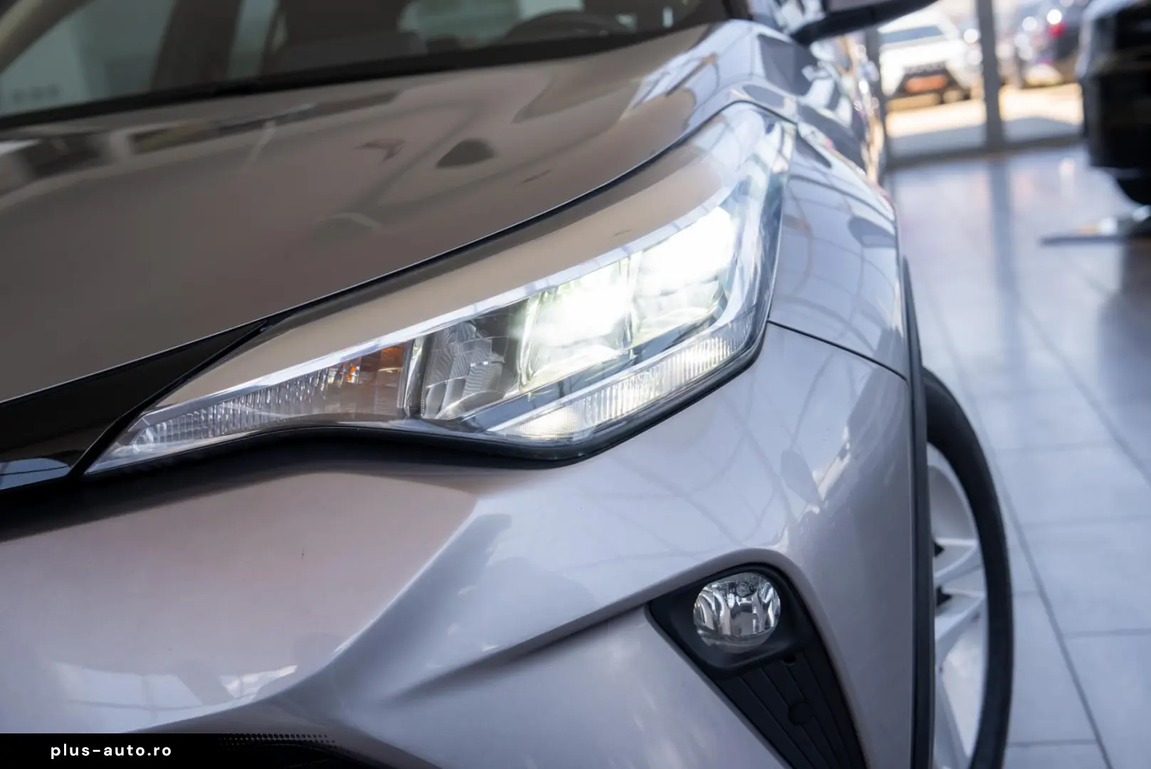 Toyota C-HR 1.8 Hybride 122 Dynamic Business