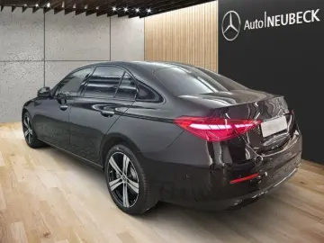 MERCEDES-BENZ C 300 AVANTGARDE Energizing Pano Distronic AHK