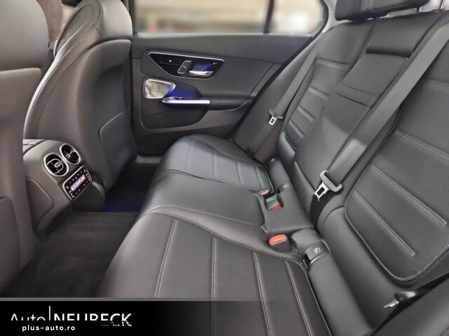 MERCEDES-BENZ C 300 AVANTGARDE Energizing Pano Distronic AHK