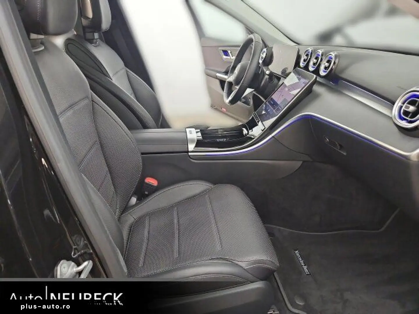 MERCEDES-BENZ C 300 AVANTGARDE Energizing Pano Distronic AHK