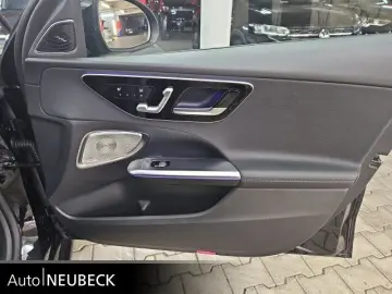 MERCEDES-BENZ C 300 AVANTGARDE Energizing Pano Distronic AHK