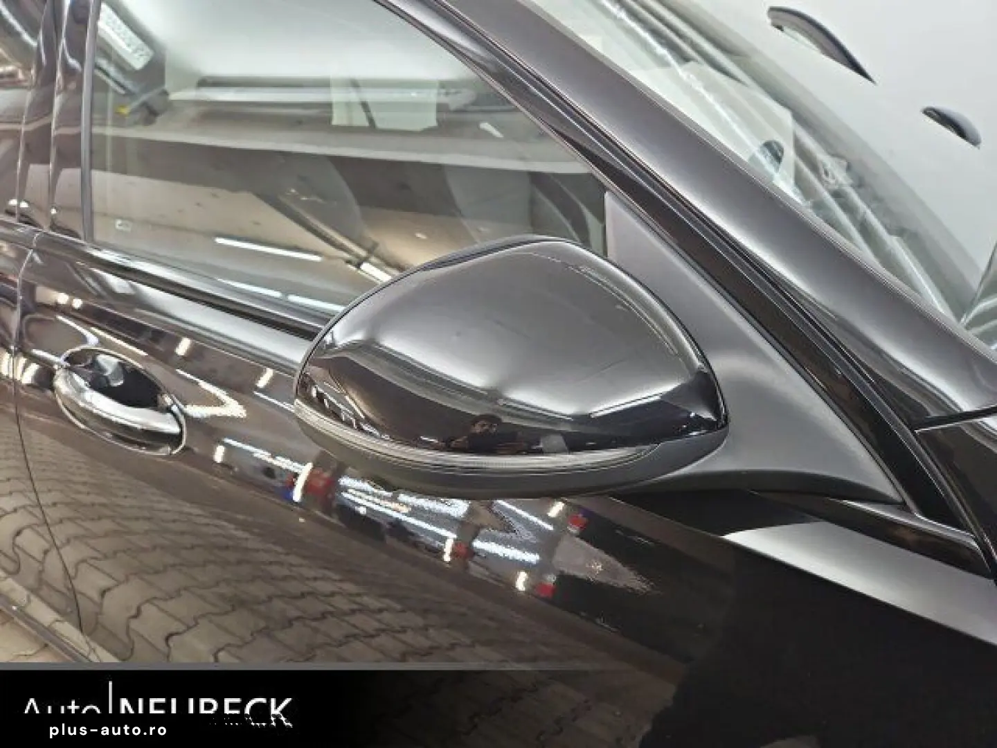 MERCEDES-BENZ C 300 AVANTGARDE Energizing Pano Distronic AHK