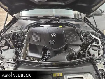 MERCEDES-BENZ C 300 AVANTGARDE Energizing Pano Distronic AHK