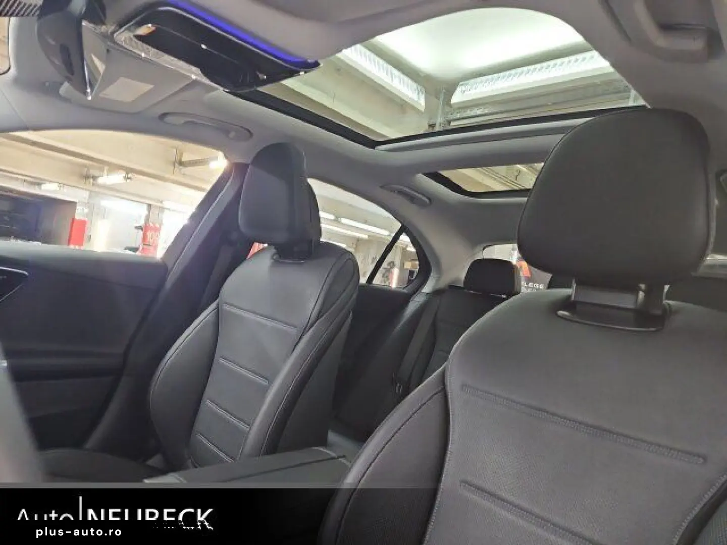 MERCEDES-BENZ C 300 AVANTGARDE Energizing Pano Distronic AHK