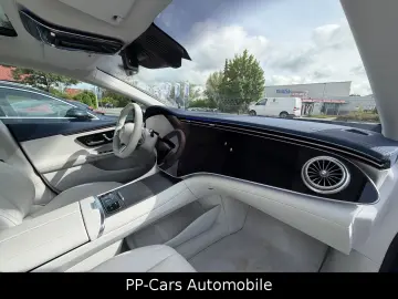 MERCEDES-BENZ EQE 43 4M AMG Premium  KERAMIK Hypers.…