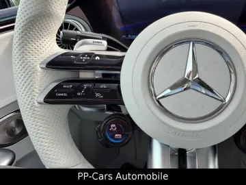 MERCEDES-BENZ EQE 43 4M AMG Premium  KERAMIK Hypers.…