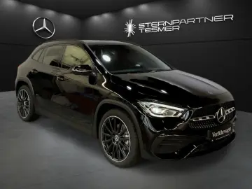 MERCEDES-BENZ GLA 200 4MATIC  AMG Night MBUX Sportau…
