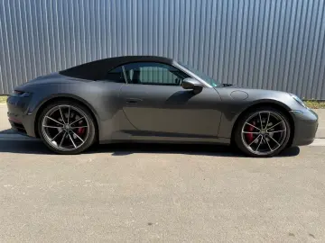 PORSCHE 992-4 S Cabriolet