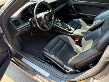 PORSCHE 992-4 S Cabriolet