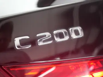 MERCEDES-BENZ C 200 9G-Tronic Avantgarde Distronic K…