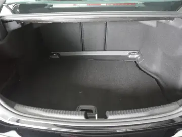 MERCEDES-BENZ C 200 9G-Tronic Avantgarde Distronic K…