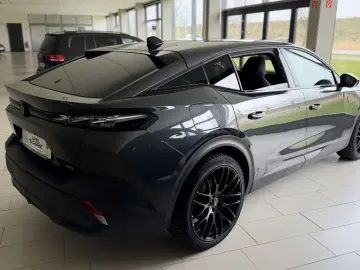 PEUGEOT 408 Hybrid 225 e-EAT8 GT